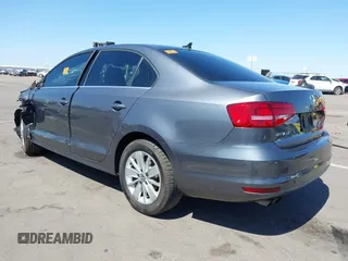 2015 Volkswagen Jetta SE with VIN 3VWD17AJ6FM406091, listed as a IAAI auction lot 42539626 with 82,005 mi miles and . Bid and sale history available at DreamBid. Image 3.