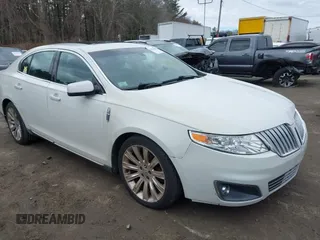 2009 Lincoln MKS with VIN 1LNHM94R09G621985, listed as a IAAI auction lot 41810163 with 147,236 mi miles. Bid and sale history available at carsss.com. Image 1.