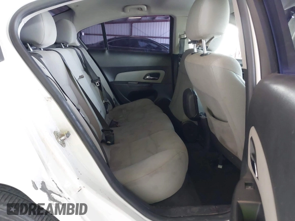 2014 Chevrolet Cruze 1LT with VIN 1G1PC5SB2E7226761, listed as a IAAI auction lot 42029133 with 153,738 mi miles and . Bid and sale history available at DreamBid. Image 8.
