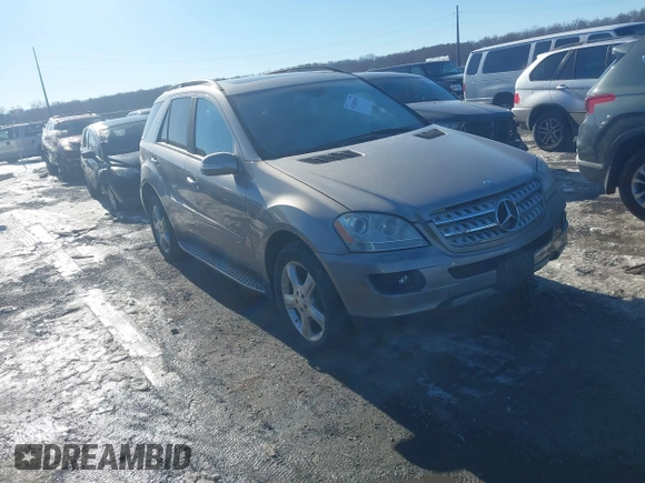 2008 Mercedes-Benz M 320 CDI with VIN 4JGBB22EX8A350132, listed as a IAAI auction lot 41245430 with 323,104 mi miles and . Bid and sale history available at DreamBid. Image 1.