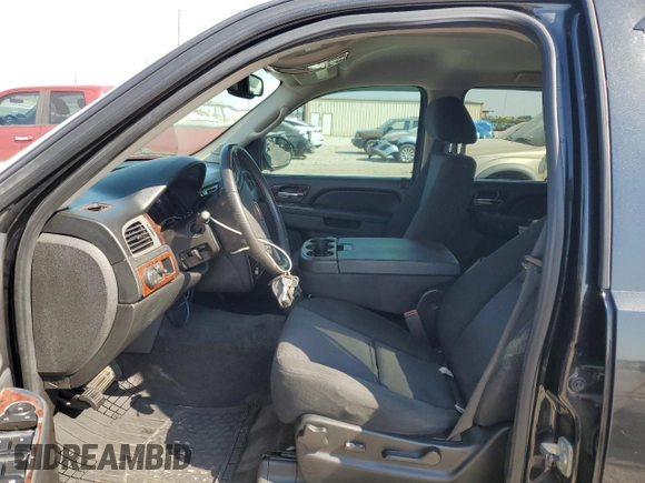 2010 Chevrolet Avalanche with VIN 3GNNCEE09AG231731, listed as a Copart auction lot 74928964 with 134,019 mi miles and Salvage Title. Bid and sale history available at DreamBid. Image 7.