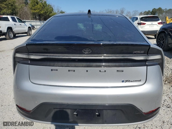 2024 Toyota Prius Prime SE with VIN JTDACACU4R3028024, listed as a Copart auction lot 43059705 with NaN miles and Clean Title. Bid and sale history available at carsss.com. Image 6.