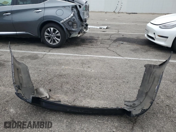 2015 Kia Cadenza Premium with VIN KNALN4D74F5172585, listed as a Copart auction lot 81832094 with 108,888 mi miles and Salvage Title. Bid and sale history available at carsss.com. Image 12.