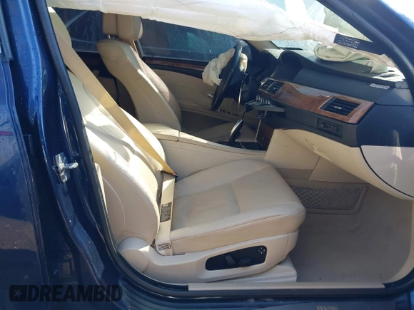 2010 BMW 5 Series 528i xDrive with VIN WBANV1C59AC389383, listed as a IAAI auction lot 41555943 with 124,178 mi miles and . Bid and sale history available at carsss.com. Image 5.