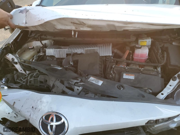 2017 Toyota Prius v Two with VIN JTDZN3EU5HJ066295, listed as a Copart auction lot 43470005 with 237,185 mi miles and Salvage Title. Bid and sale history available at carsss.com. Image 11.