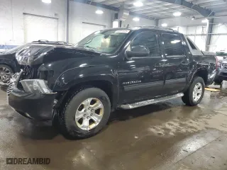 2012 Chevrolet Avalanche LT with VIN 3GNTKFE71CG146995, listed as a Copart auction lot 44611575 with 325,287 mi miles and Salvage Title. Bid and sale history available at carsss.com. Image 1.