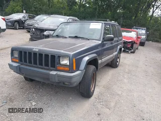 2001 Jeep Cherokee Sport with VIN 1J4FF48S91L571731, listed as a IAAI auction lot 42576272 with 181,688 mi miles and . Bid and sale history available at DreamBid. Image 2.
