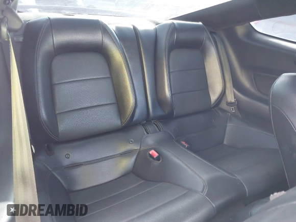 2019 Ford Mustang EcoBoost with VIN 1FA6P8TH5K5151692, listed as a IAAI auction lot 41414802 with 72,793 mi miles and . Bid and sale history available at carsss.com. Image 8.
