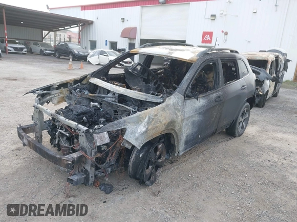 2019 Jeep Cherokee Limited with VIN 1C4PJMDX7KD216689, listed as a IAAI auction lot 41671215 with Not Provided miles and . Bid and sale history available at DreamBid. Image 2.