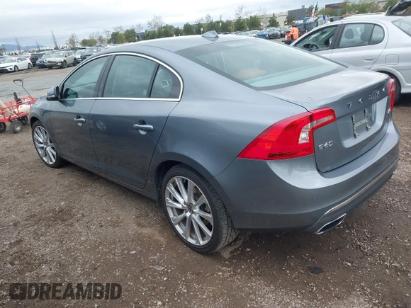 2017 Volvo S60 Inscription with VIN LYV402HK5HB154043, listed as a IAAI auction lot 41763769 with 136,736 mi miles. Bid and sale history available at carsss.com. Image 3.