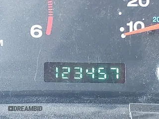 2005 Jeep Wrangler Sport with VIN 1J4FA49S65P342497, listed as a IAAI auction lot 41674606 with 123,457 mi miles. Bid and sale history available at carsss.com. Image 15.