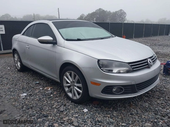 2012 Volkswagen Eos Komfort with VIN WVWBW7AH5CV007490, listed as a IAAI auction lot 41943292 with 142,598 mi miles. Bid and sale history available at carsss.com. Image 1.