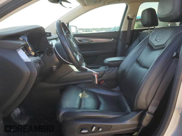2018 Cadillac XT5 Luxury AWD with VIN 1GYKNDRS1JZ220518, listed as a Copart auction lot 88443845 with 134,520 mi miles and Salvage Title. Bid and sale history available at DreamBid. Image 7.