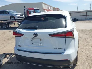 2019 Lexus NX 300 с VIN JTJYARBZXK2119274, выставлен на аукционе IAAI как лот 41830364 с пробегом 101 384 миль миль и . История ставок и продаж доступна на DreamBid. Изображение 17.
