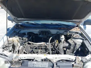 2006 Ford Escape XLS with VIN 1FMYU92Z06KA54222, listed as a IAAI auction lot 41819204 with 145,253 mi miles. Bid and sale history available at carsss.com. Image 10.