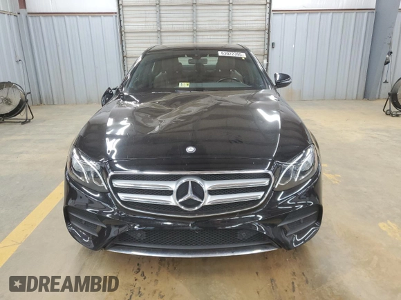 2017 Mercedes-Benz E 300 Luxury with VIN WDDZF4KB5HA054823, listed as a Copart auction lot 63022395 with 60,890 mi miles and Salvage title. Bid and sale history available at DreamBid. Image 5.