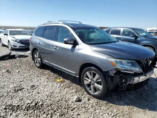 2015 Nissan Pathfinder SV with VIN 5N1AR2MM8FC608421, listed as a Copart auction lot 52935185 with 124,602 mi miles and Salvage Title. Bid and sale history available at carsss.com. Image 4.