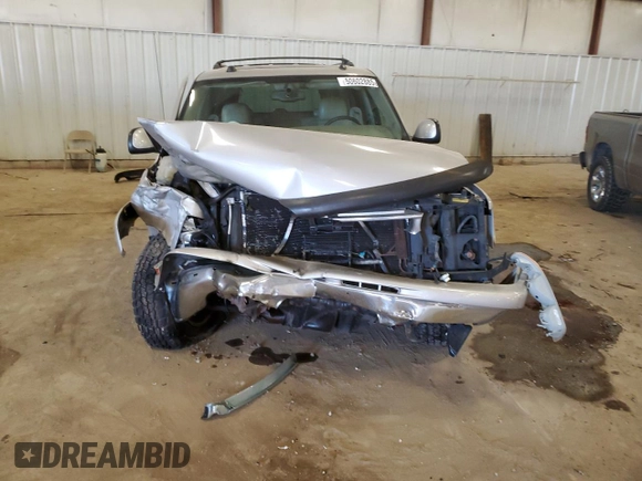 2005 Chevrolet Suburban LT с VIN 1GNFK16Z95J147118, выставлен на аукционе Copart как лот 50602885 с пробегом Не указан миль и Списание • Salvage title. История ставок и продаж доступна на DreamBid. Изображение 5.