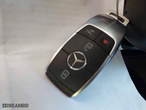 2022 Mercedes-Benz GLC with VIN W1N0G8EB2NV394902, listed as a IAAI auction lot 40949968 with 18,962 mi miles. Bid and sale history available at carsss.com. Image 11.