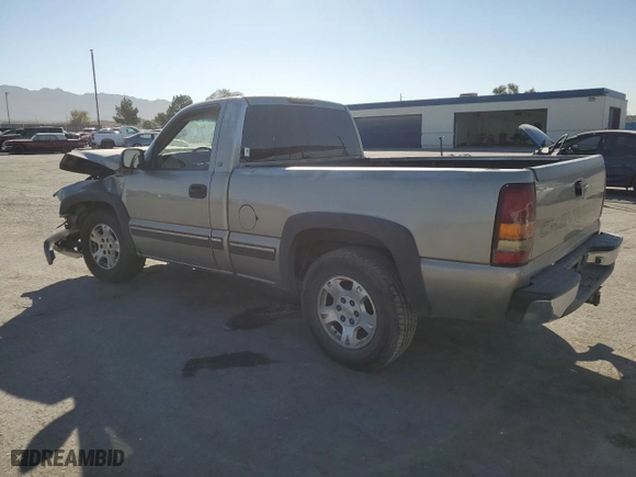 2000 Chevrolet Silverado 1500 with VIN 1GCEC14W3YZ252950, listed as a Copart auction lot 78187184 with 184,351 mi miles and Salvage Title. Bid and sale history available at carsss.com. Image 2.