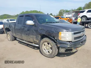 2011 Chevrolet Silverado 1500 LT with VIN 1GCRKSE34BZ103517, listed as a IAAI auction lot 42159755 with 283,117 mi miles and . Bid and sale history available at DreamBid. Image 1.