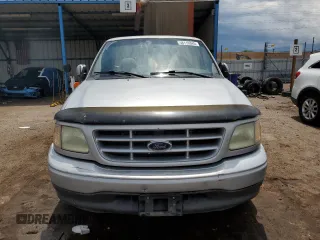 2002 Ford F-150 XL with VIN 1FTRF17242NB04340, listed as a Copart auction lot 58119345 with 218,734 mi miles and Non repairable. Bid and sale history available at DreamBid. Image 5.