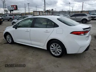 2024 Toyota Corolla LE with VIN JTDB4MEEXR3016274, listed as a Copart auction lot 51853975 with 15,953 mi miles and Salvage Title. Bid and sale history available at carsss.com. Image 2.
