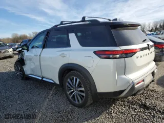 2022 Nissan Pathfinder Platinum with VIN 5N1DR3DJ3NC258025, listed as a Copart auction lot 44277415 with 44,531 mi miles and Salvage Title. Bid and sale history available at carsss.com. Image 2.