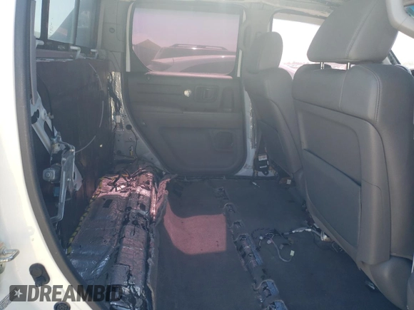 2010 Honda Ridgeline RTL with VIN 5FPYK1F56AB004084, listed as a Copart auction lot 58538224 with 97,558 mi miles and Salvage Title. Bid and sale history available at carsss.com. Image 10.