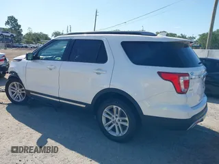 2017 Ford Explorer XLT with VIN 1FM5K7D80HGD49604, listed as a IAAI auction lot 42603237 with 149,388 mi miles and . Bid and sale history available at DreamBid. Image 3.