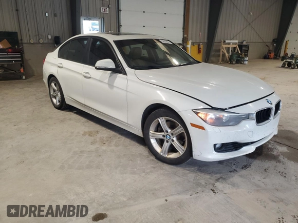 2014 BMW 3 Series 328i xDrive with VIN WBA3B5G56ENS11491, listed as a Copart auction lot 59555895 with 87,588 mi miles and Salvage title. Bid and sale history available at DreamBid. Image 4.