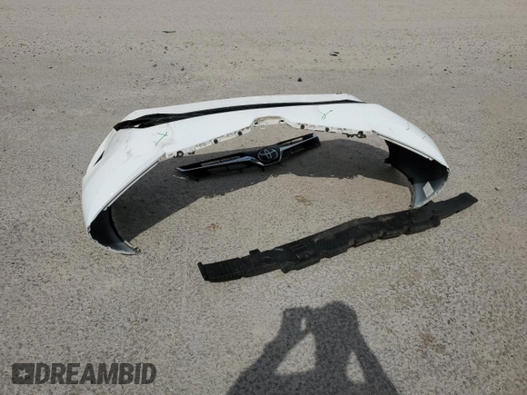 2020 Toyota Sienna LE Auto Access Seat with VIN 5TDKZ3DC0LS087095, listed as a Copart auction lot 48288585 with 81,203 mi miles and Salvage Title. Bid and sale history available at DreamBid. Image 13.
