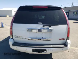 2007 GMC Yukon XL SLT z VIN 1GKFK16327J355384, wystawiony jako Copart lot #52161335 z przebiegiem 127 368 mil mil oraz Szkoda całkowita • Salvage title. Historia ofert i sprzedaży dostępna na DreamBid. Obrazek 6.