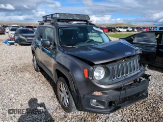 2017 Jeep Renegade Latitude with VIN ZACCJBBB8HPG59910, listed as a Copart auction lot 54883215 with 127,119 mi miles and Salvage title. Bid and sale history available at DreamBid. Image 13.