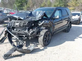 2017 Ford Explorer XLT with VIN 1FM5K8D86HGB51163, listed as a IAAI auction lot 41985093 with 90,584 mi miles and . Bid and sale history available at carsss.com. Image 17.