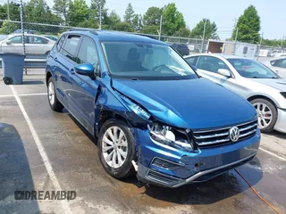 2019 Volkswagen Tiguan S z VIN 3VV1B7AX0KM122040, wystawiony jako IAAI lot #42389559 z przebiegiem 53 122 mil mil oraz . Historia ofert i sprzedaży dostępna na DreamBid. Obrazek 1.