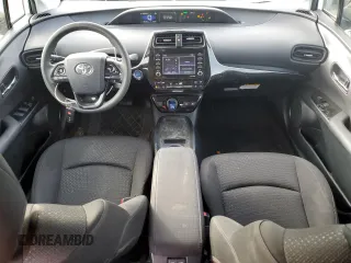 2021 Toyota Prius L Eco with VIN JTDKAMFUXM3149611, listed as a Copart auction lot 44269505 with 81,437 mi miles and Salvage title. Bid and sale history available at DreamBid. Image 8.