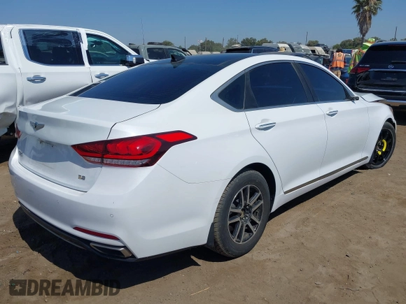 2018 Genesis G80 3.8L z VIN KMHGN4JE1JU225986, wystawiony jako IAAI lot #39921592 z przebiegiem 30 509 mil mil oraz . Historia ofert i sprzedaży dostępna na DreamBid. Obrazek 4.