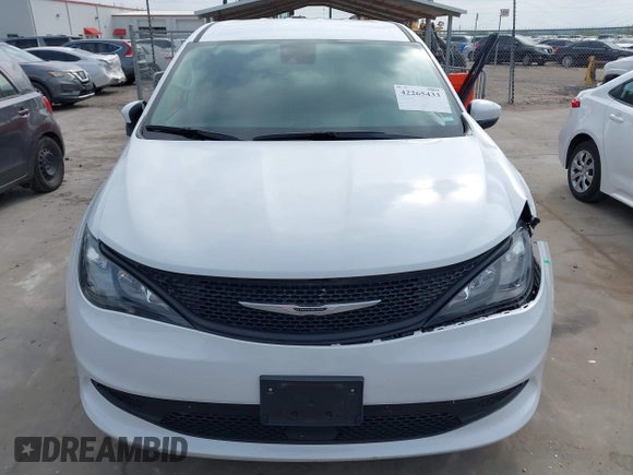 2023 Chrysler Voyager LX z VIN 2C4RC1CG5PR613387, wystawiony jako IAAI lot #42265433 z przebiegiem 55 683 mil mil oraz . Historia ofert i sprzedaży dostępna na DreamBid. Obrazek 12.