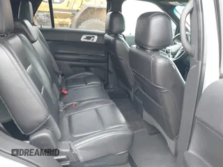 2013 Ford Explorer XLT z VIN 1FM5K7D9XDGA98416, wystawiony jako IAAI lot #41962799 z przebiegiem 122 942 mil mil oraz . Historia ofert i sprzedaży dostępna na DreamBid. Obrazek 8.