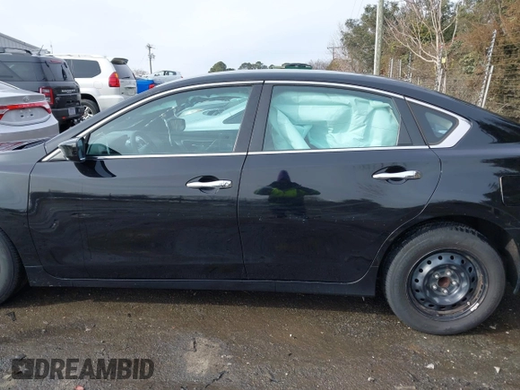2015 Nissan Altima SV with VIN 1N4AL3AP3FC286044, listed as a IAAI auction lot 41407908 with 172,858 mi miles and . Bid and sale history available at DreamBid. Image 15.