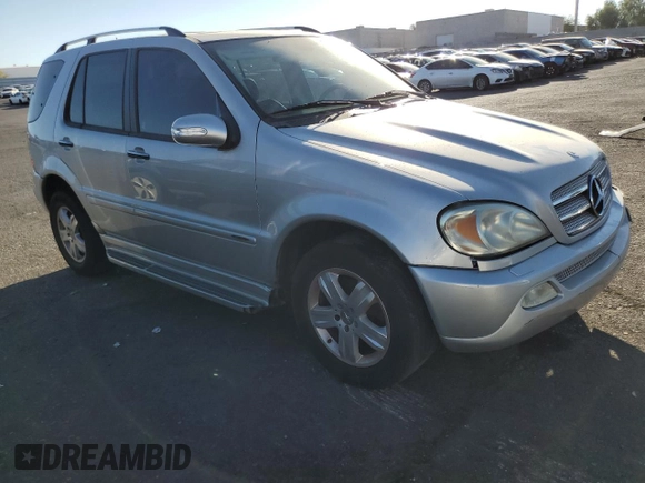 2005 Mercedes-Benz M-Class 3.7L with VIN 4JGAB57E05A538580, listed as a Copart auction lot 76125574 with 170,703 mi miles and Clean Title. Bid and sale history available at carsss.com. Image 4.