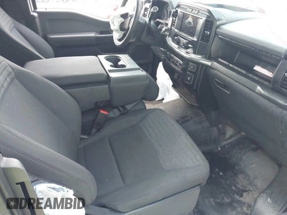 2023 Ford F-150 XL with VIN 1FTEX1CP9PKF91606, listed as a IAAI auction lot 42124058 with 23,535 mi miles and . Bid and sale history available at DreamBid. Image 5.
