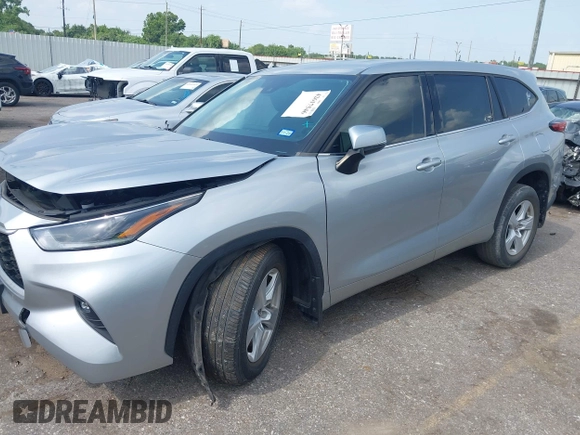 2021 Toyota Highlander L with VIN 5TDZZRAH3MS526003, listed as a IAAI auction lot 42617546 with Not provided miles and . Bid and sale history available at DreamBid. Image 16.
