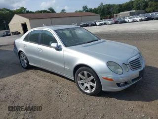 2008 Mercedes-Benz E 350 Luxury z VIN WDBUF87XX8B215837, wystawiony jako IAAI lot #40380820 z przebiegiem 116 170 mil mil oraz . Historia ofert i sprzedaży dostępna na DreamBid. Obrazek 1.