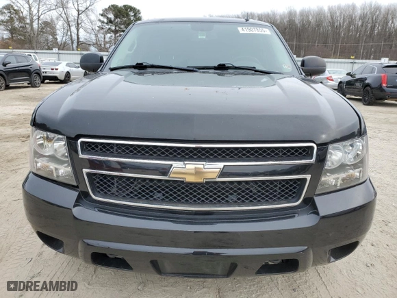 2010 Chevrolet Suburban Commercial with VIN 1GNUKHE39AR245154, listed as a Copart auction lot 41907855 with 183,409 mi miles and Clean Title. Bid and sale history available at carsss.com. Image 5.