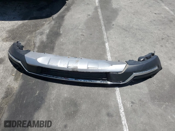 2019 Ford Explorer XLT z VIN 1FM5K8D89KGA28349, wystawiony jako Copart lot #61260465 z przebiegiem 26 254 mil mil oraz Szkoda całkowita • Salvage title. Historia ofert i sprzedaży dostępna na DreamBid. Obrazek 13.