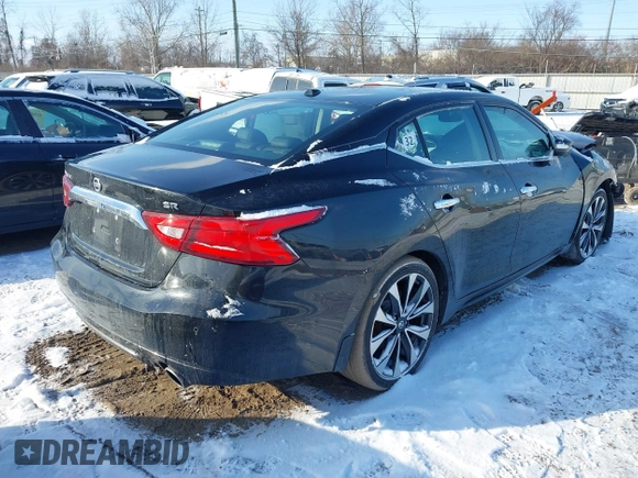 2017 Nissan Maxima SV z VIN 1N4AA6AP1HC434427, wystawiony jako IAAI lot #41607323 z przebiegiem 102 352 mil mil oraz . Historia ofert i sprzedaży dostępna na DreamBid. Obrazek 4.