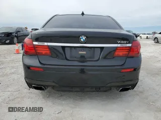 2015 BMW 7 Series 740i with VIN WBAYA6C50FD826727, listed as a Copart auction lot 82197433 with 241,799 mi miles and . Bid and sale history available at DreamBid. Image 6.