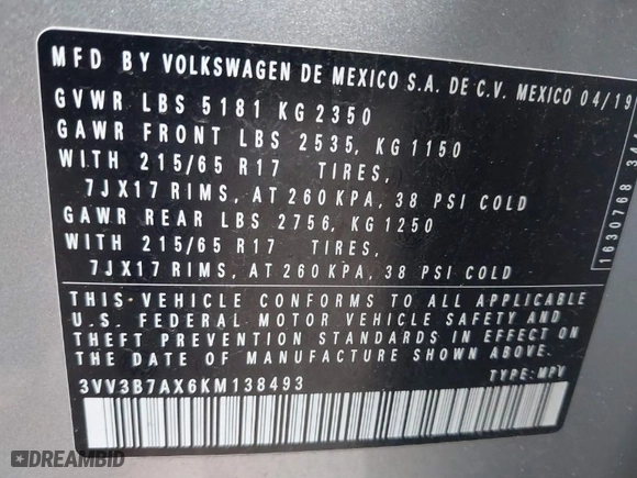 2019 Volkswagen Tiguan SE with VIN 3VV3B7AX6KM138493, listed as a IAAI auction lot 41367279 with 84,534 mi miles. Bid and sale history available at carsss.com. Image 9.